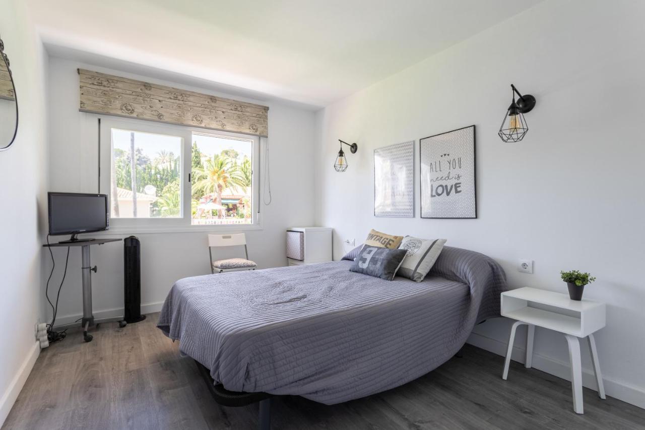 Oleholidays Duplex Dunas Beach Carib Playa Марбелья Екстер'єр фото